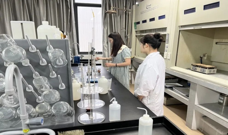 “公平公正，严把考核质量关”——...